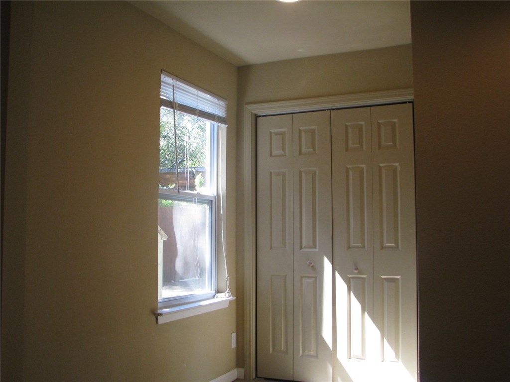 2830 San Gabriel Street, Unit B Austin, TX 78705 - Photo 5 of 14