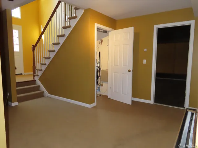 a view of an entryway