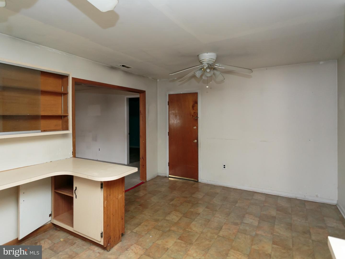 909 North Beecham Road Williamstown, NJ 08094 - Photo 9 of 25
