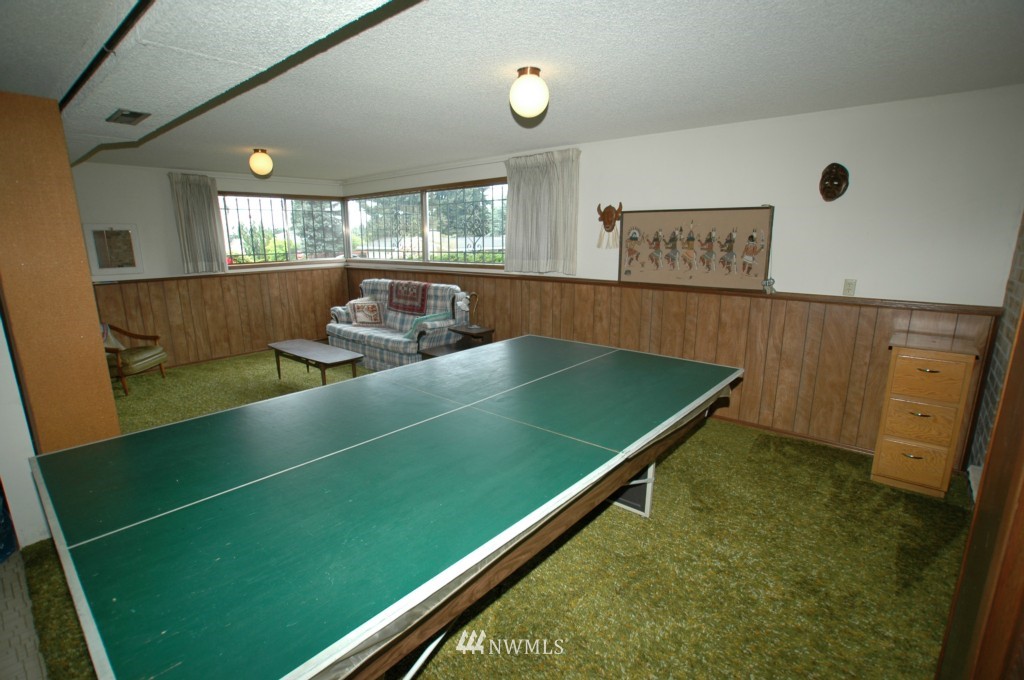 2533 Northeast 19th Street Renton, WA 98056 - Photo 15 of 20 Gallery Image 15