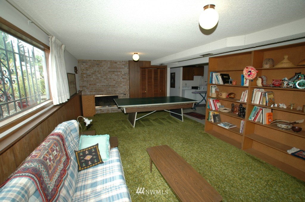 2533 Northeast 19th Street Renton, WA 98056 - Photo 16 of 20 Gallery Image 16