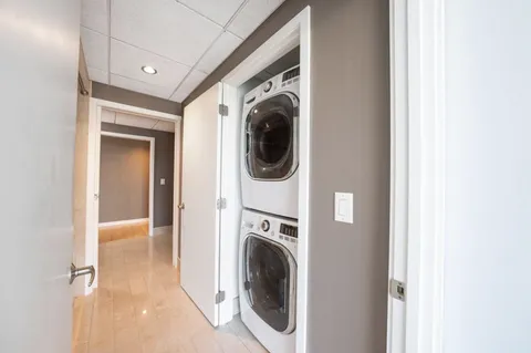 $239,900 | 8151 33rd Avenue South, Unit 305, Bloomington, MN 55425