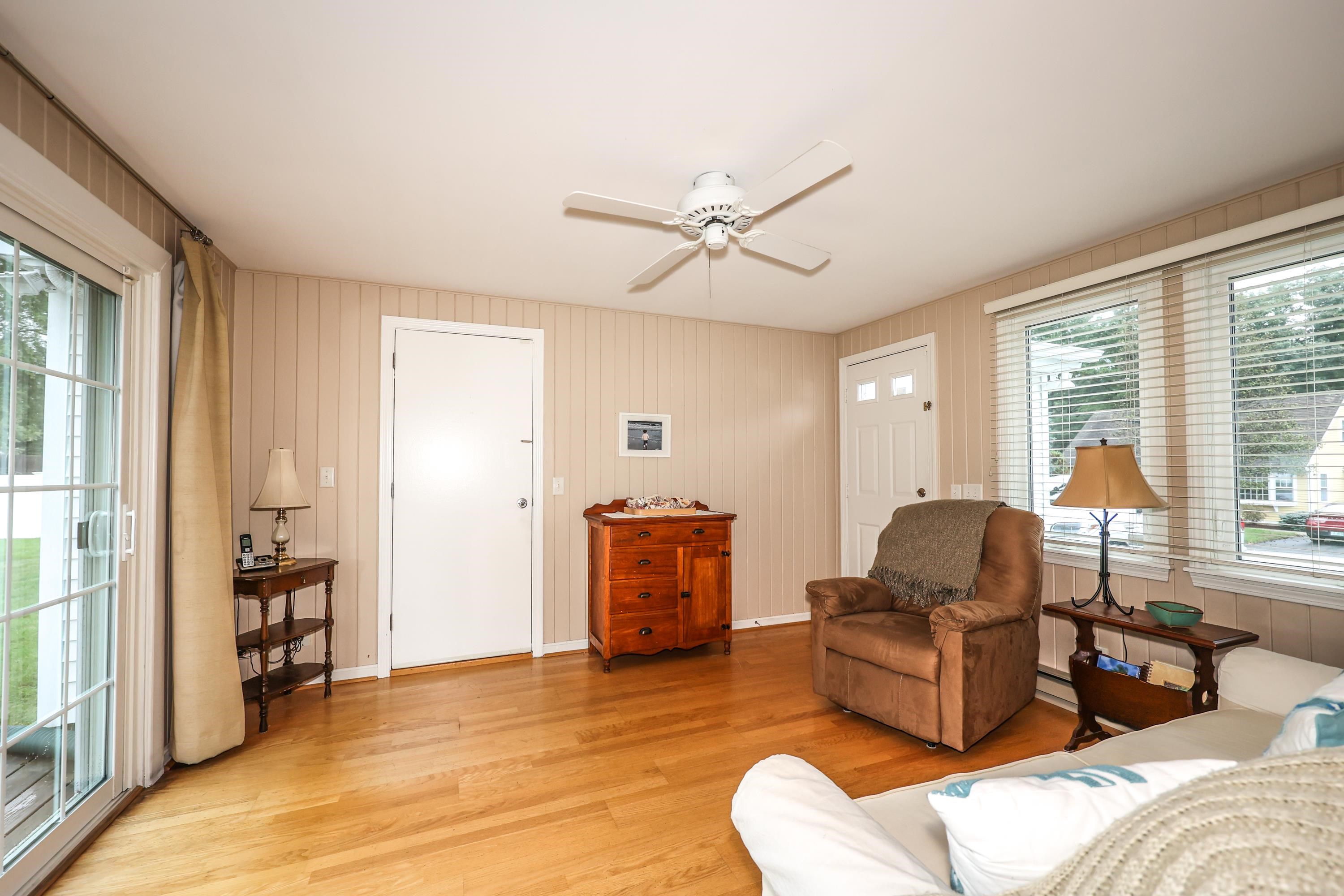 104 Greeley Street Manchester, NH 03102 - Photo 16 of 40 Gallery Image 16