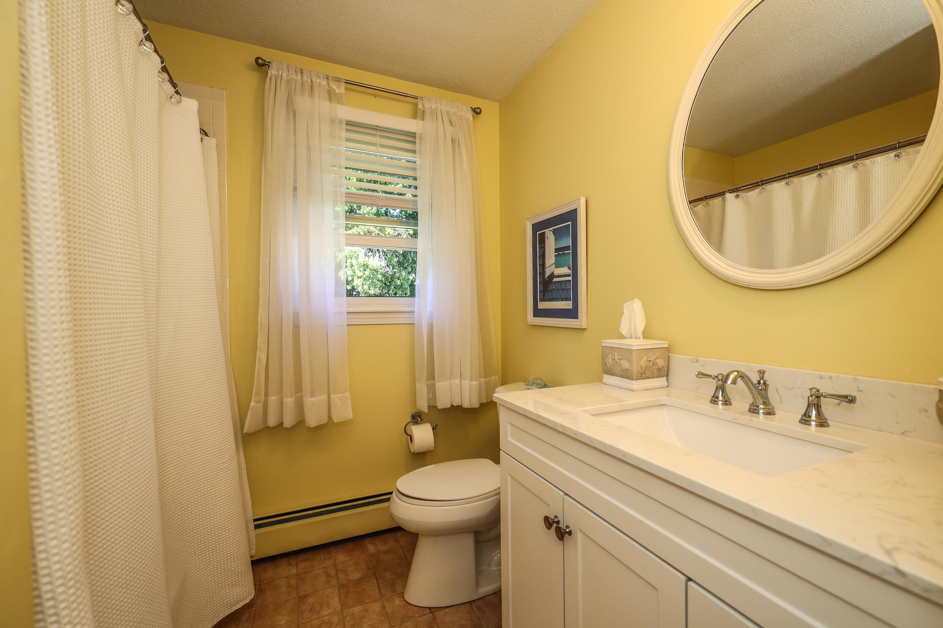 104 Greeley Street Manchester, NH 03102 - Photo 30 of 40 Gallery Image 30