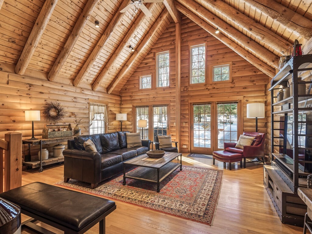 34 Simonds Hill Road Hubbardston, MA 01452 - Photo 4 of 41 Gallery Image 4