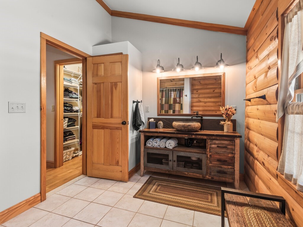 34 Simonds Hill Road Hubbardston, MA 01452 - Photo 7 of 41 Gallery Image 7