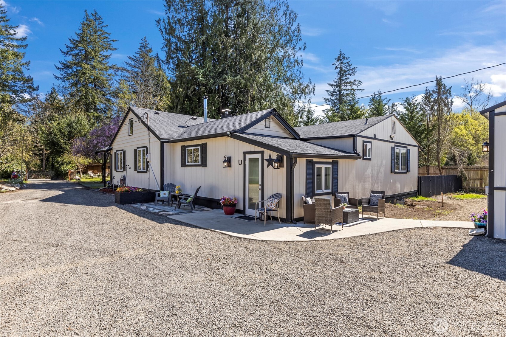 15115 Martinson Road Southeast Yelm, WA 98597 - Photo 2 of 39