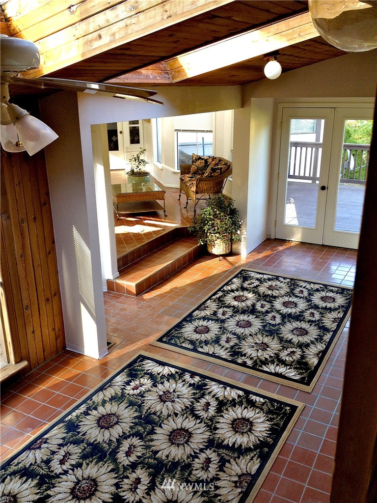4566 Anderson Way Bellingham, WA 98226 - Photo 17 of 29 a view of a hallway and wooden floor of a room