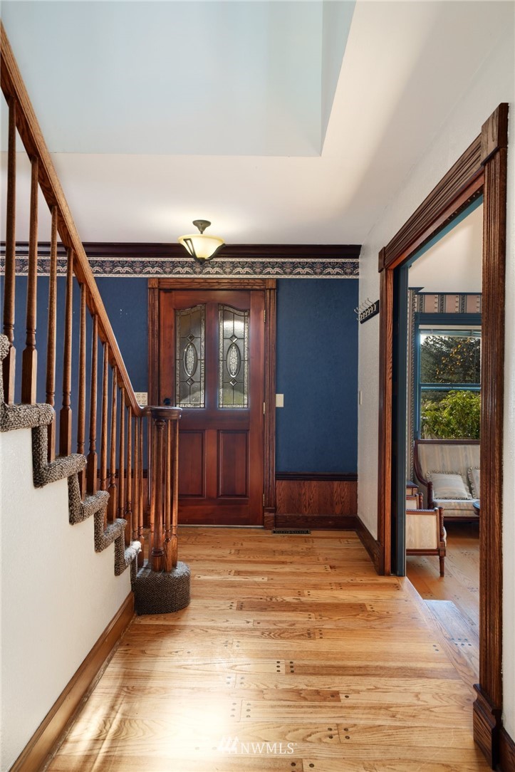 4566 Anderson Way Bellingham, WA 98226 - Photo 21 of 29 a view of entryway and hall with wooden floor