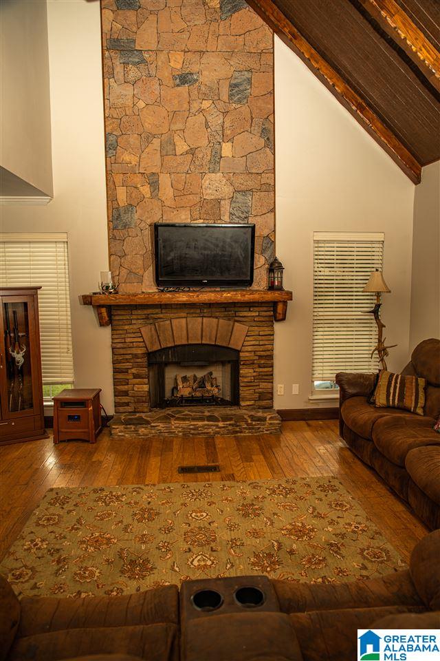 438 Toadvine Road Bessemer, AL 35023 - Photo 3 of 23
