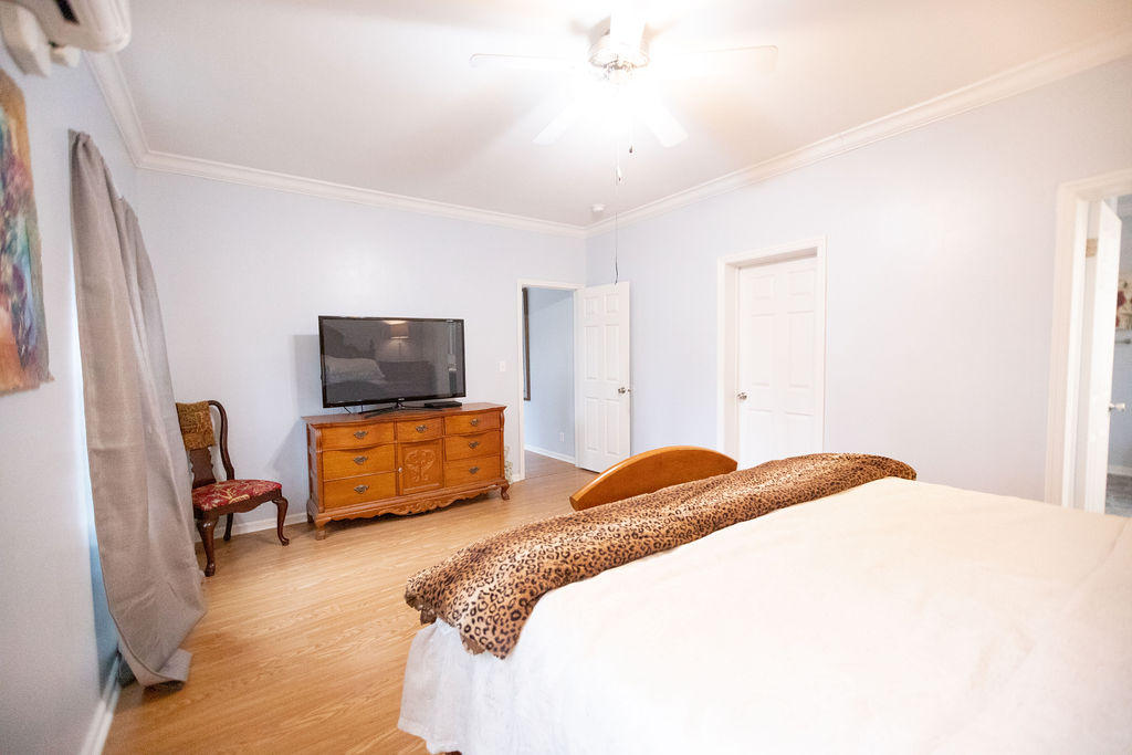 117 Pinewood Street Walterboro, SC 29488 - Photo 15 of 48 IMG_5917