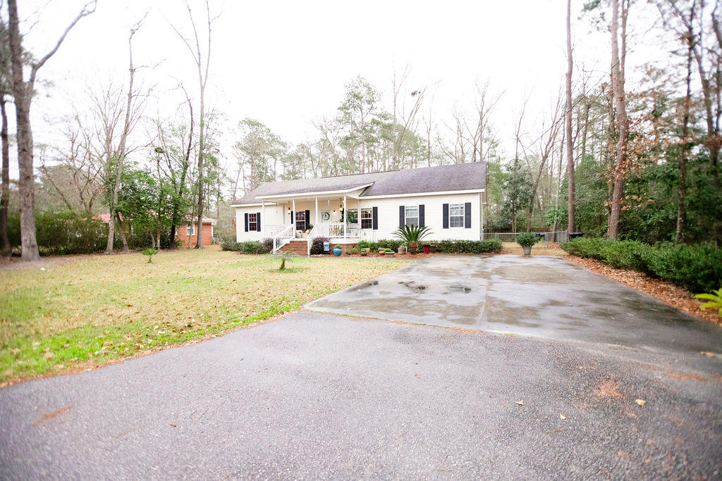 117 Pinewood Street Walterboro, SC 29488 - Photo 8 of 48 IMG_5863