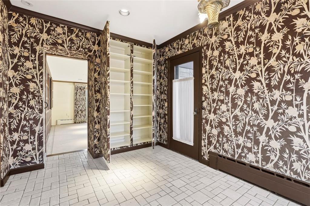 4430 Brownsville Road Pittsburgh, PA 15236 - Photo 22 of 50