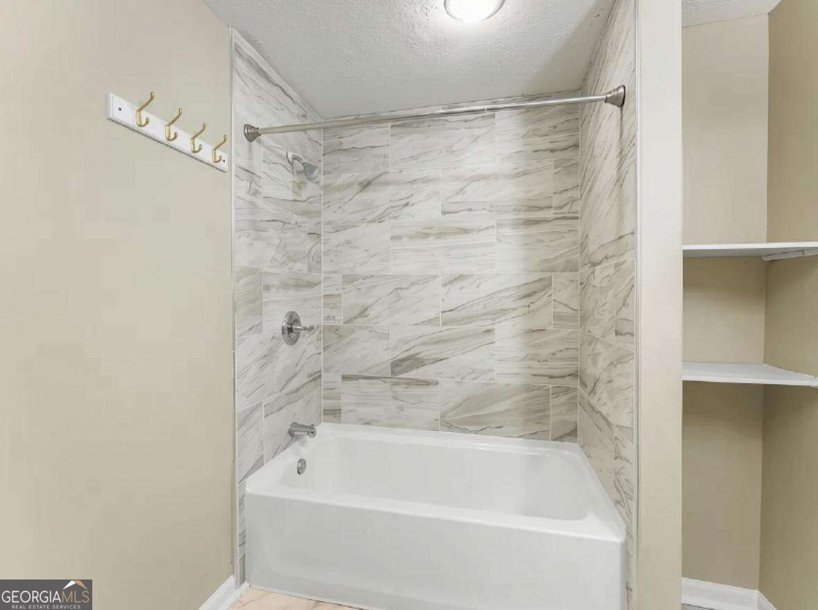 2304 Avalon Road Columbus, GA 31907 - Photo 3 of 10 Gallery Image 3