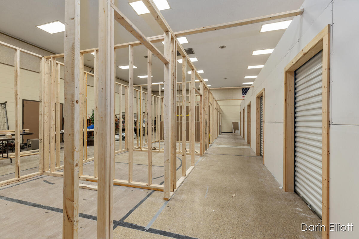 306 Russell Street Hubbardston, MI 48845 - Photo 11 of 87 IMG_1008