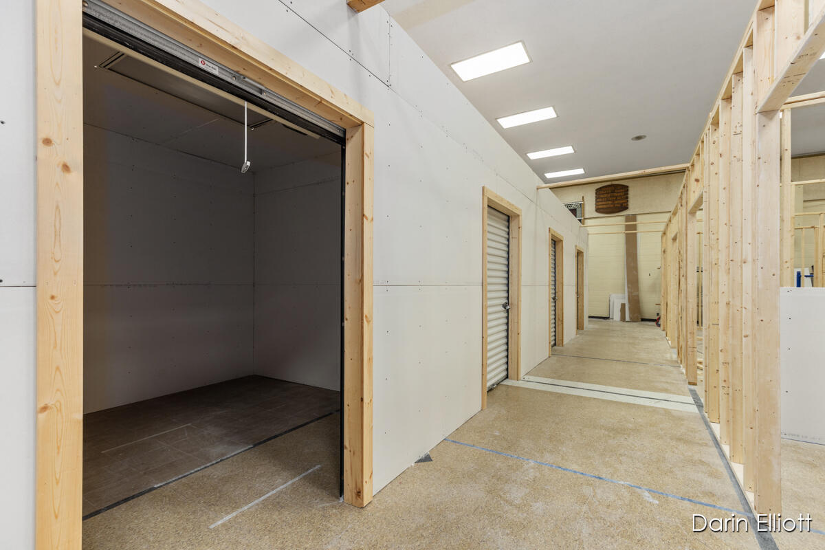 306 Russell Street Hubbardston, MI 48845 - Photo 12 of 87 IMG_1009