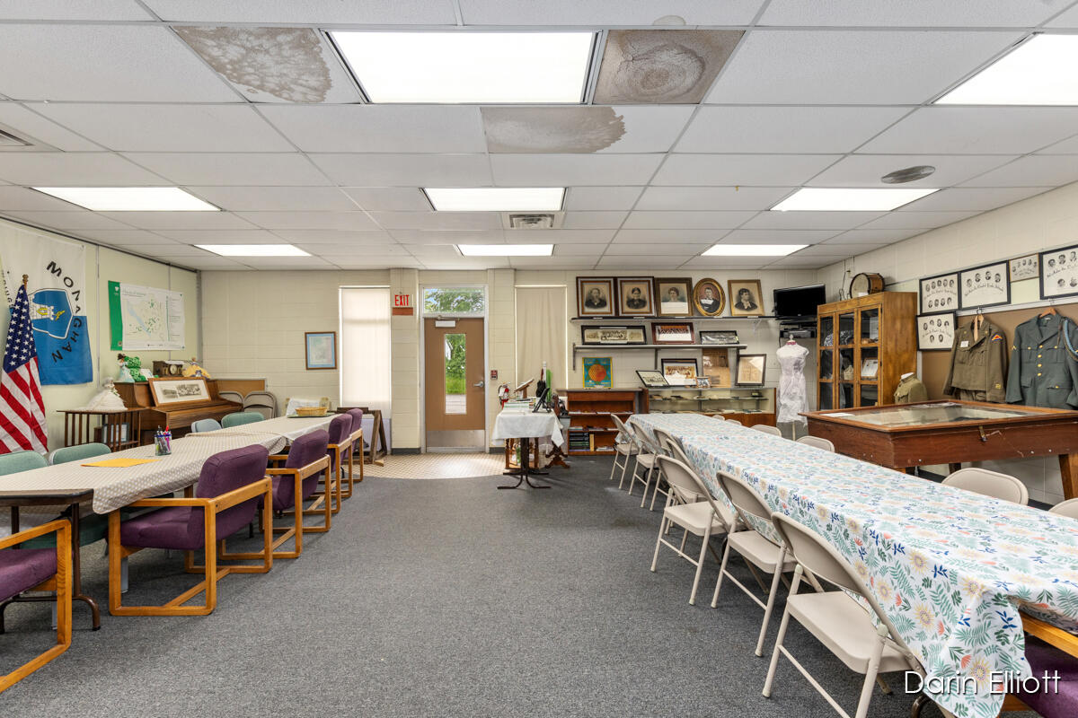 306 Russell Street Hubbardston, MI 48845 - Photo 25 of 87 IMG_1022