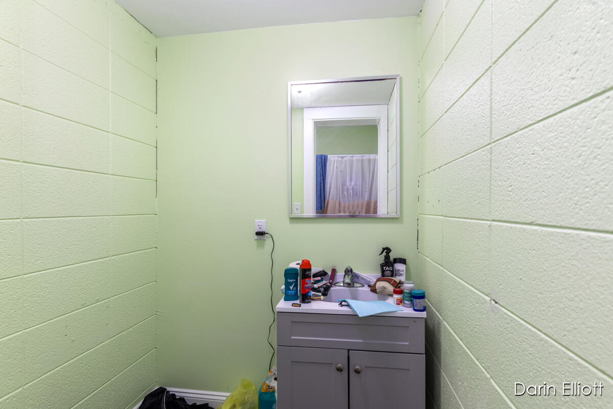 306 Russell Street Hubbardston, MI 48845 - Photo 39 of 87 IMG_1036