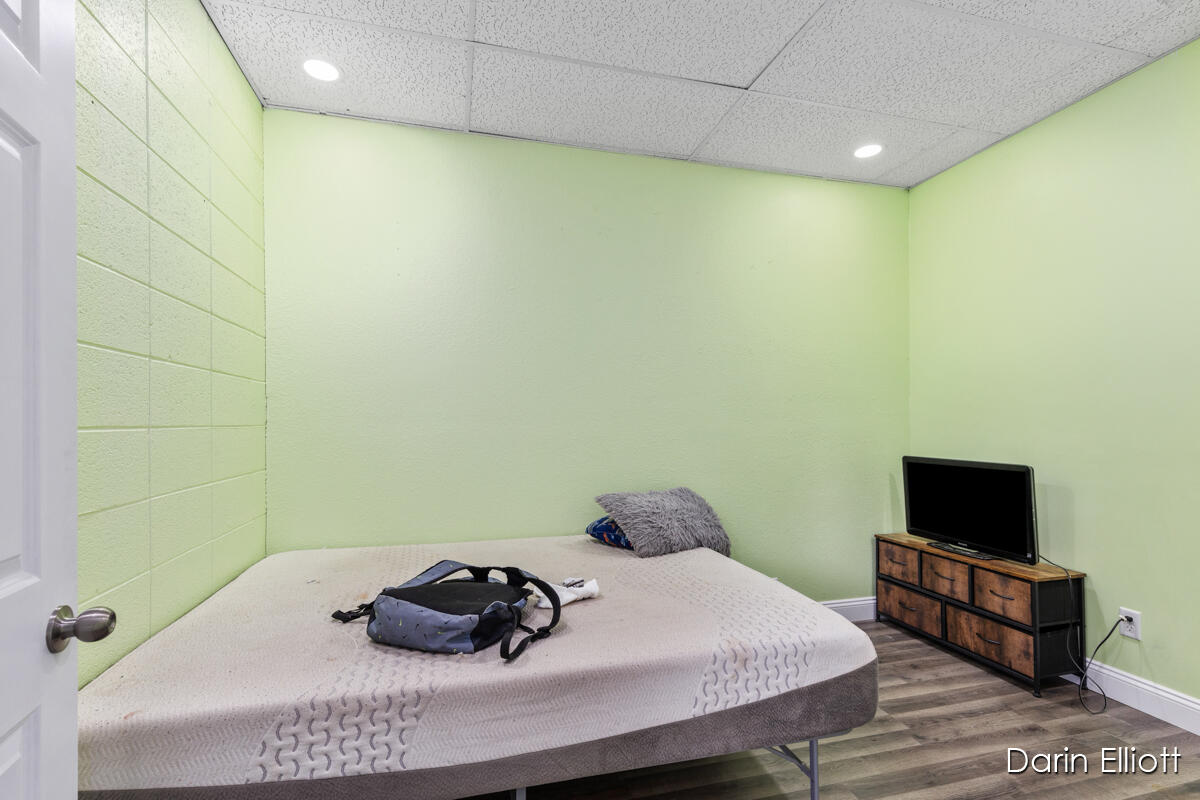 306 Russell Street Hubbardston, MI 48845 - Photo 40 of 87 IMG_1037