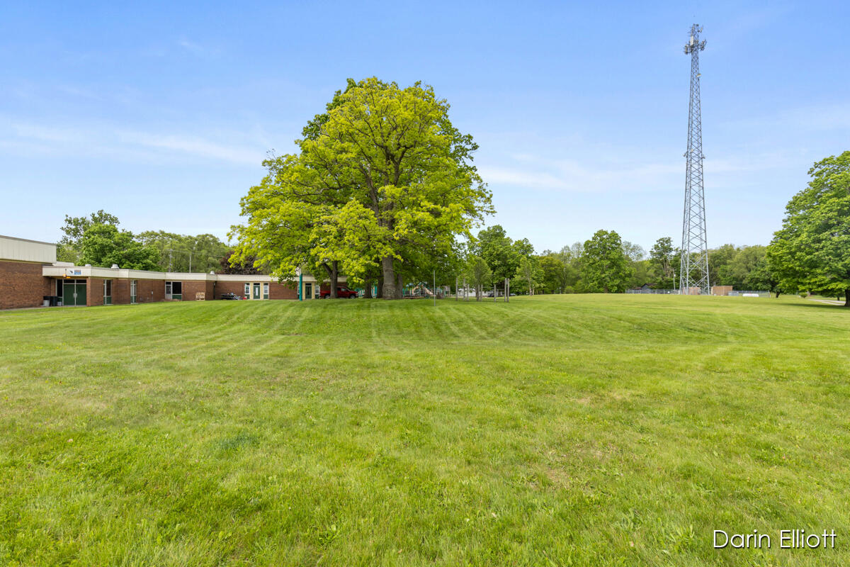 306 Russell Street Hubbardston, MI 48845 - Photo 60 of 87 IMG_1057