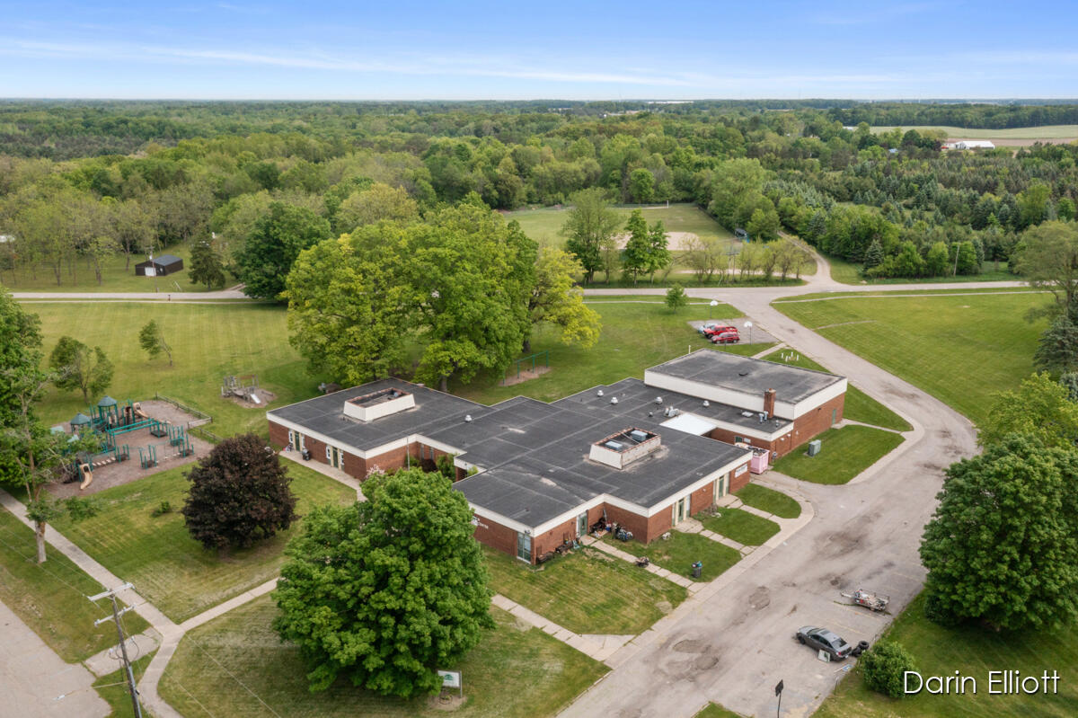 306 Russell Street Hubbardston, MI 48845 - Photo 71 of 87 IMG_1068