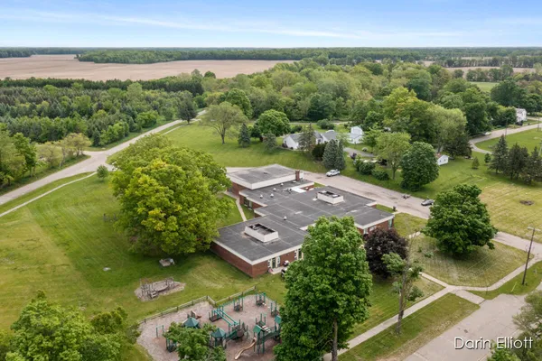 $275,000 | 306 Russell Street, Hubbardston, MI 48845