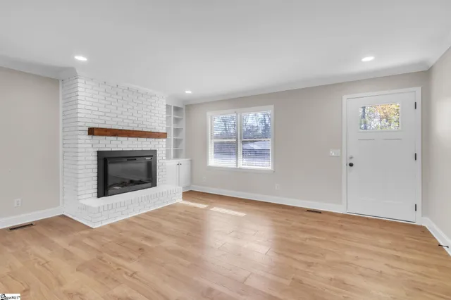 $2,000 | 118 Whitmire Road, Easley, SC 29640