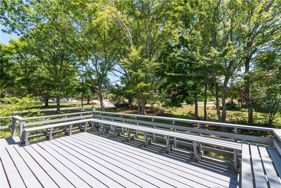 163 Crosspatch Road Charlestown, RI 02813 - Photo 6 of 38