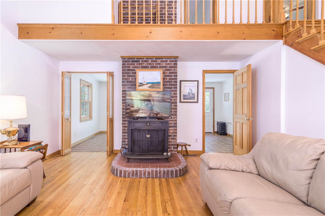 163 Crosspatch Road Charlestown, RI 02813 - Photo 8 of 38