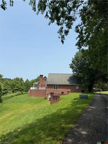 $650,000 | 591 Fox Road, Wilkesboro, NC 28697