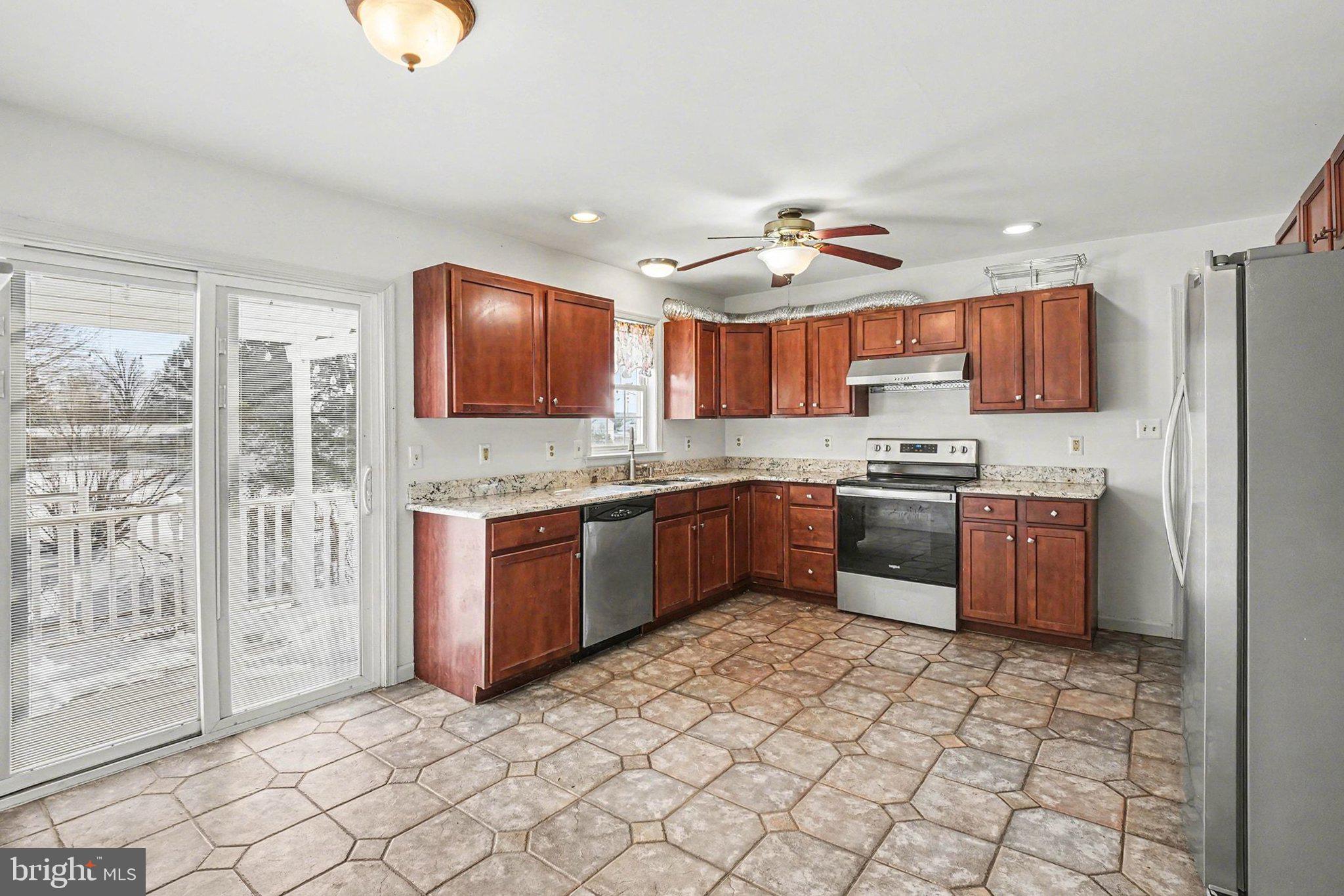 1350 Juniper Street Lebanon, PA 17042 - Photo 8 of 37