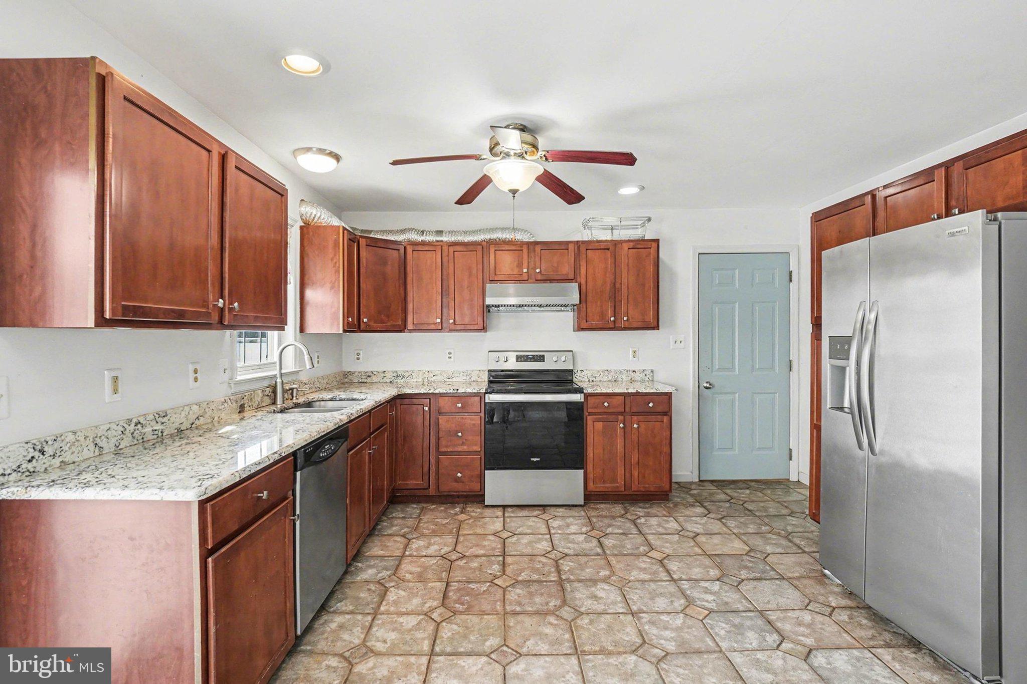 1350 Juniper Street Lebanon, PA 17042 - Photo 9 of 37