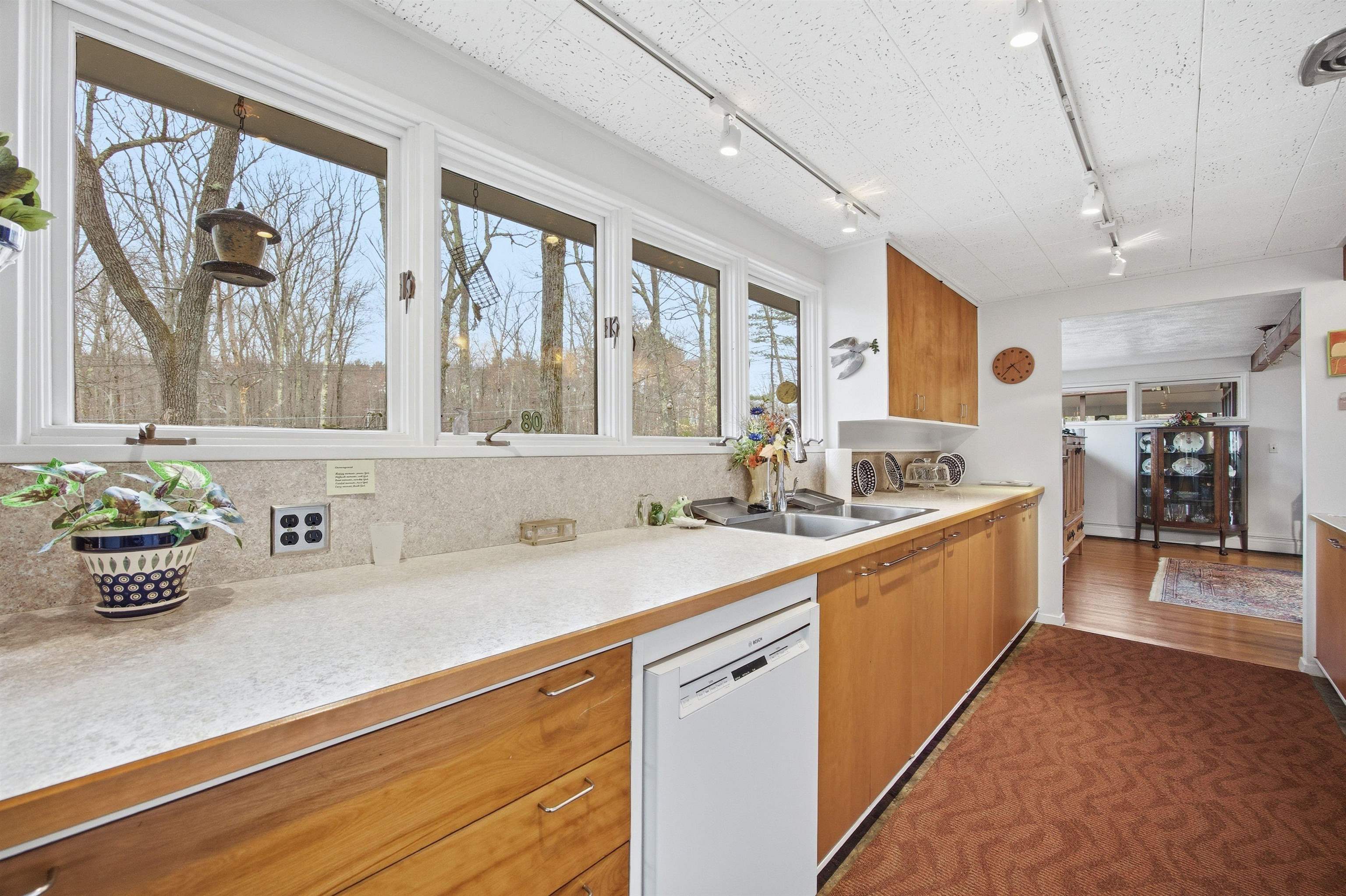 82 Little Pond Road Concord, NH 03301 - Photo 20 of 52