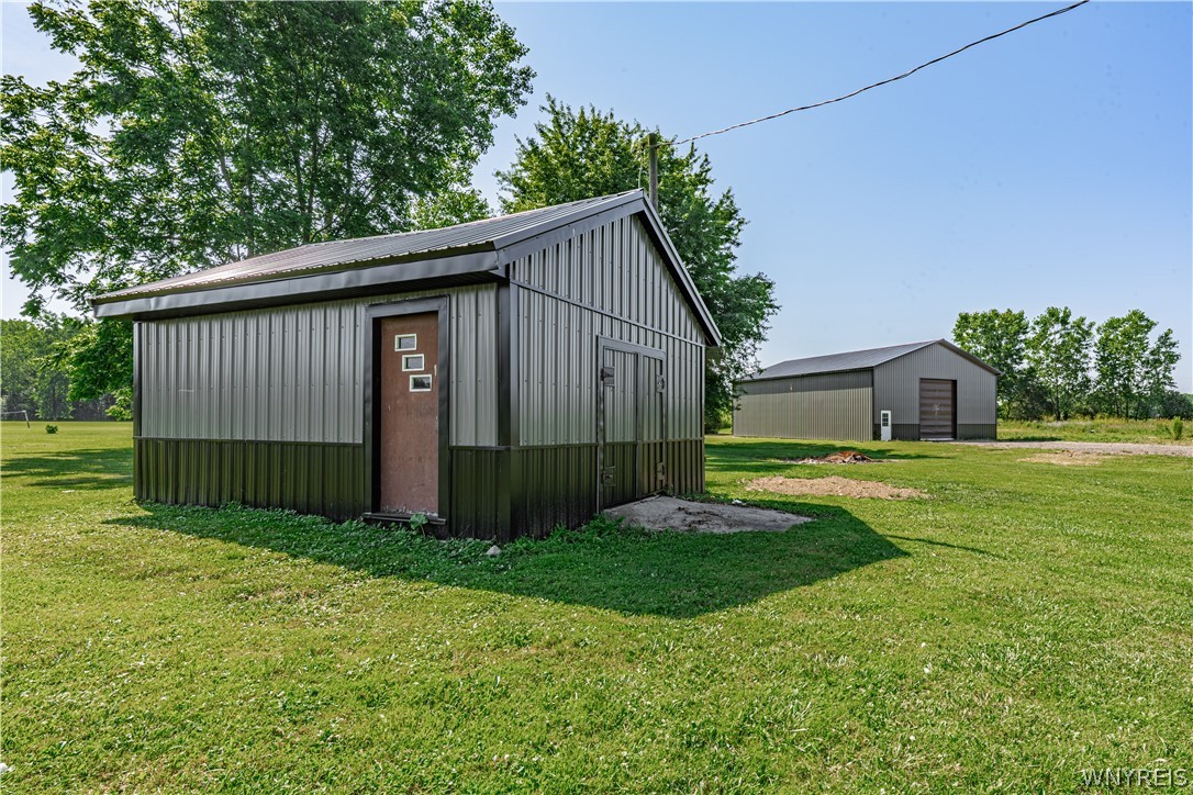 6722 Hatter Road Newfane, NY 14108 - Photo 6 of 38