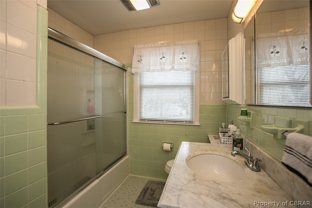 7542 Roaring Springs Road Gloucester, VA 23061 - Photo 21 of 47