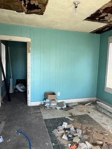 $179,999 | 7615 Avenue F, Houston, TX 77012