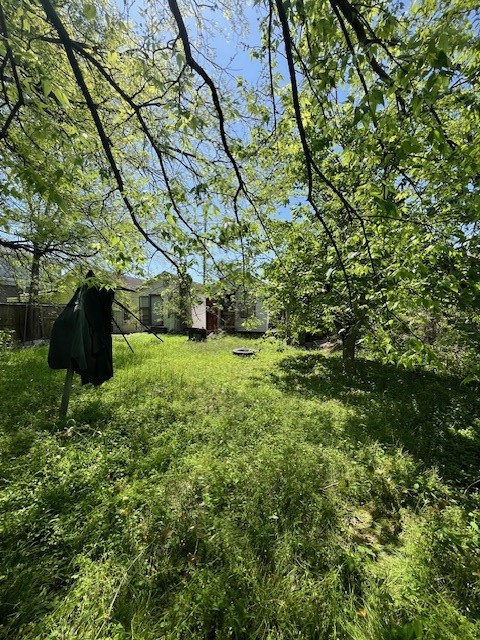 7615 Avenue F Houston, TX 77012 - Photo 2 of 13