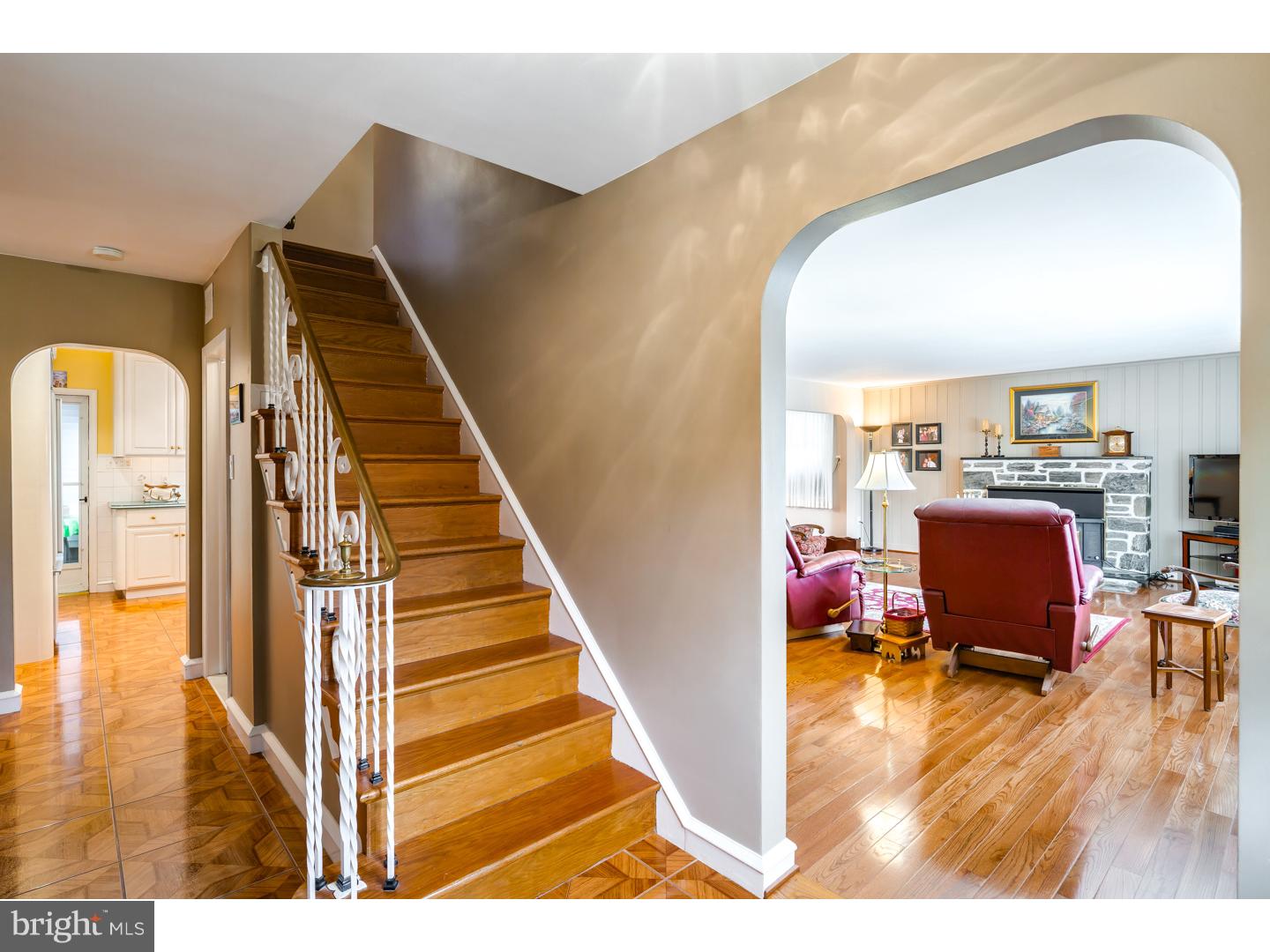125 Moredun Road Philadelphia, PA 19115 - Photo 3 of 23