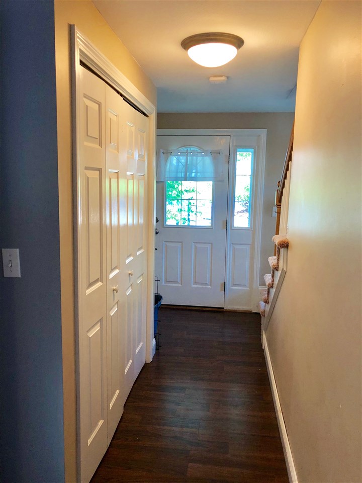 54 Chester Road Derry, NH 03038 - Photo 11 of 24