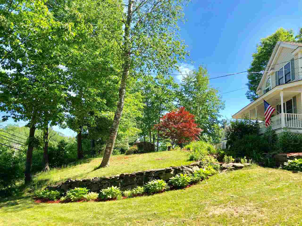 54 Chester Road Derry, NH 03038 - Photo 3 of 24