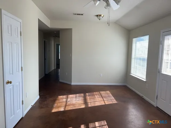 $1,125 | 3101 Yaupon Road, Unit B, Copperas Cove, TX 76522