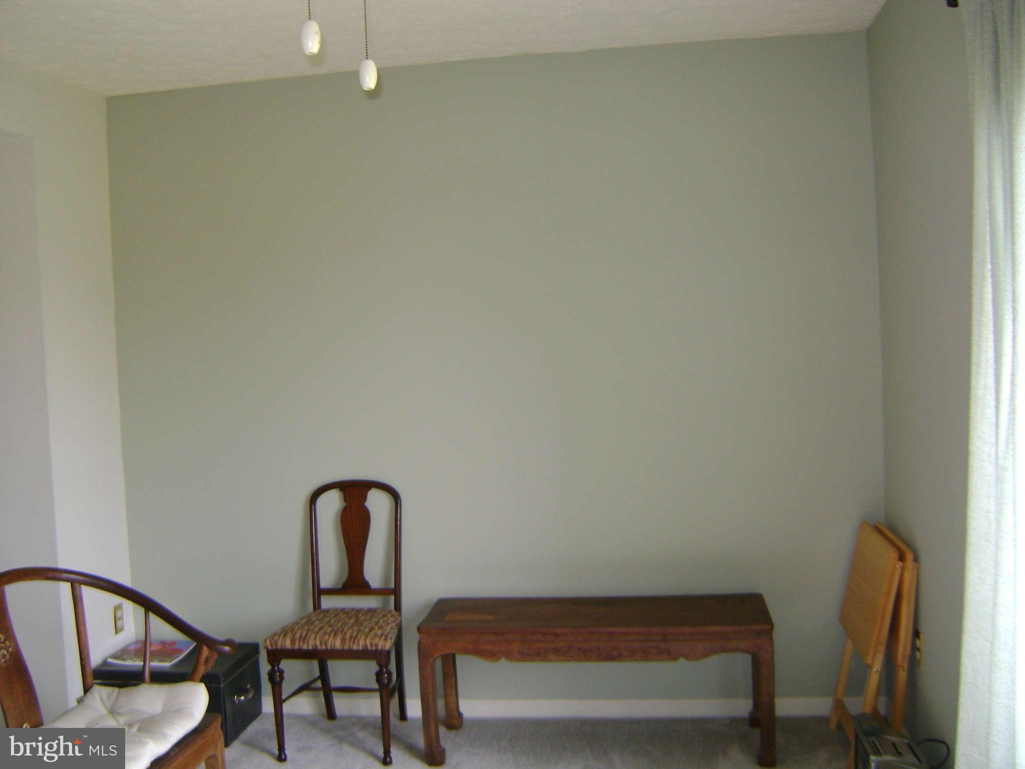 2006 Riding Crop Way Baltimore, MD 21244 - Photo 9 of 20 Living Room View