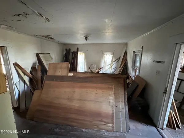 $51,900 | 33455 Highway 264, Engelhard, NC 27824