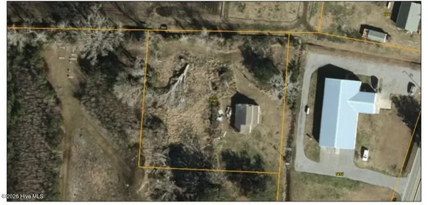 $51,900 | 33455 Highway 264, Engelhard, NC 27824