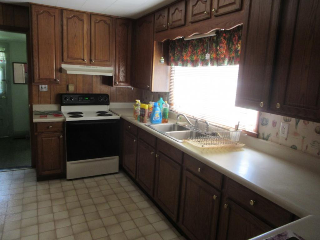 171 White Road Elizabethton, TN 37643 - Photo 14 of 20 Photo 14