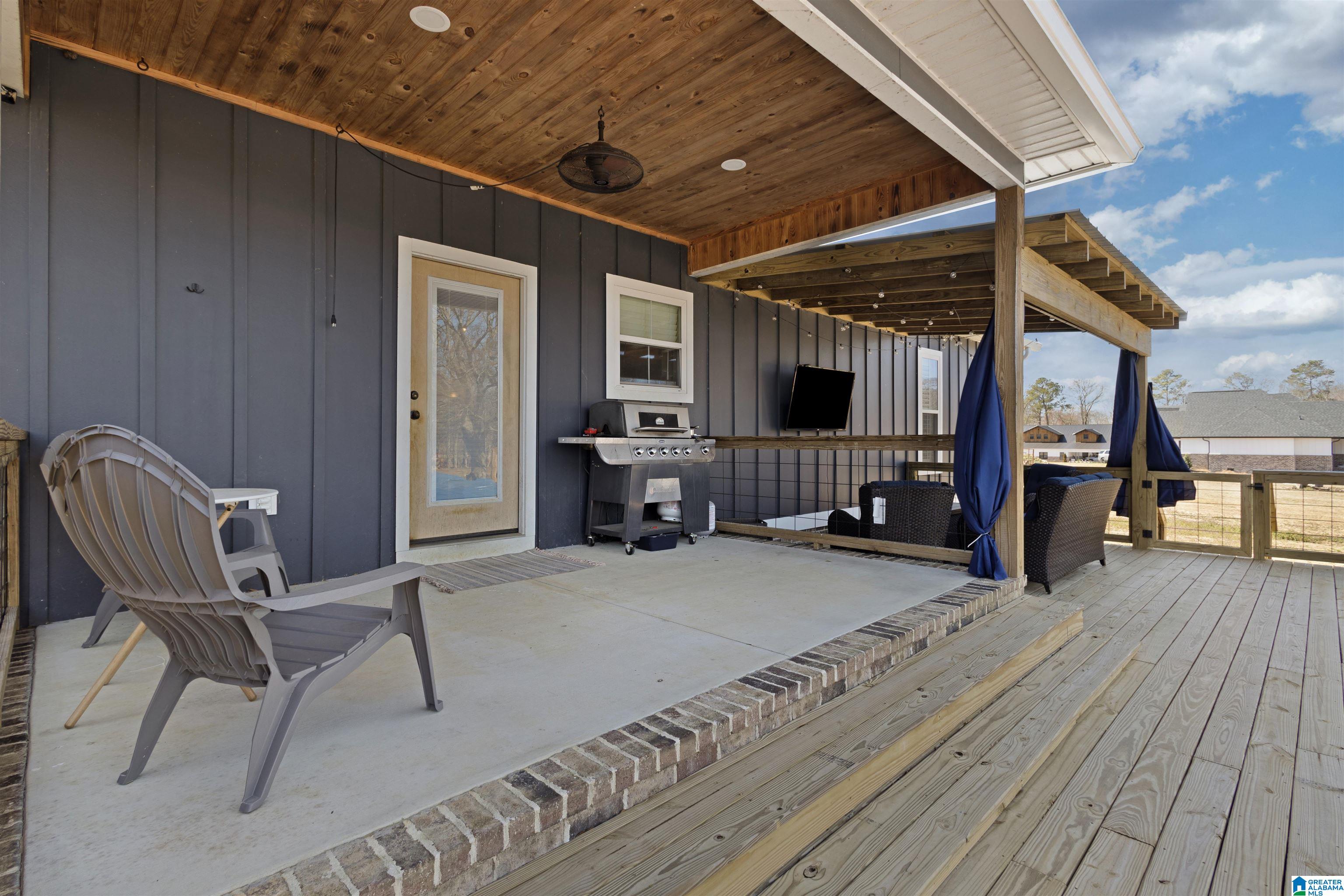 90 Sally Lane Boaz, AL 35956 - Photo 7 of 37