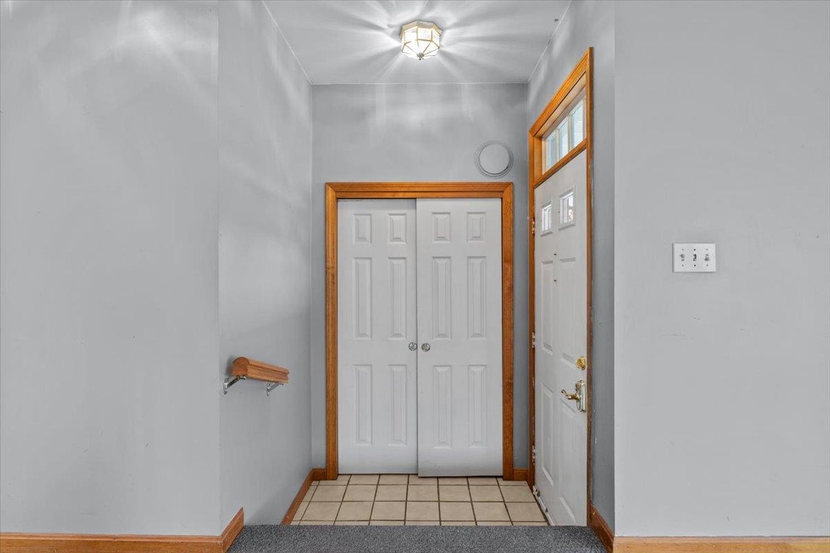 131 Raven Ridge Huntington, VT 05462 - Photo 2 of 35 Gallery Image 2