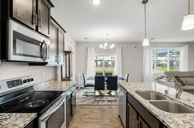 $314,900 | 2117 Cleveland Lane South, Cambridge, MN 55008