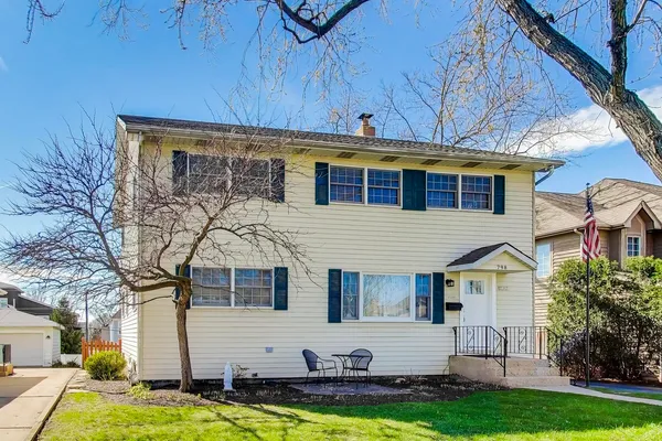 $810,000 | 798 South Linden Avenue, Elmhurst, IL 60126