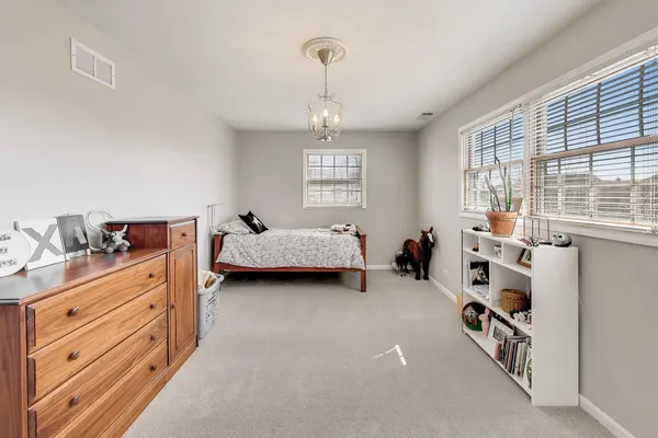 $810,000 | 798 South Linden Avenue, Elmhurst, IL 60126